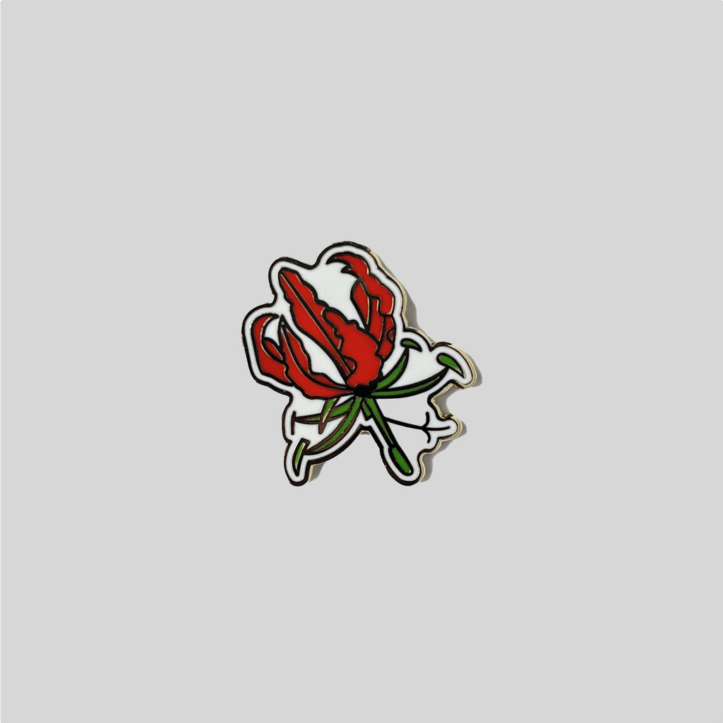 GLORIOSA LILY LAPEL PIN - GOLD