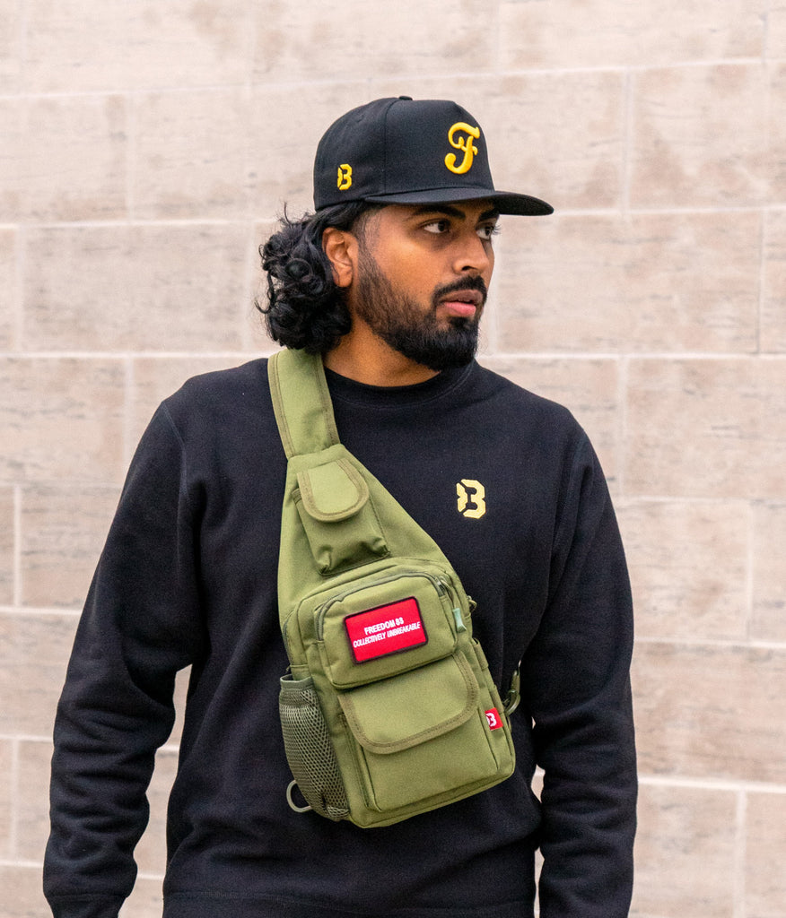 F83 SHOULDER BAG - FOREST GREEN